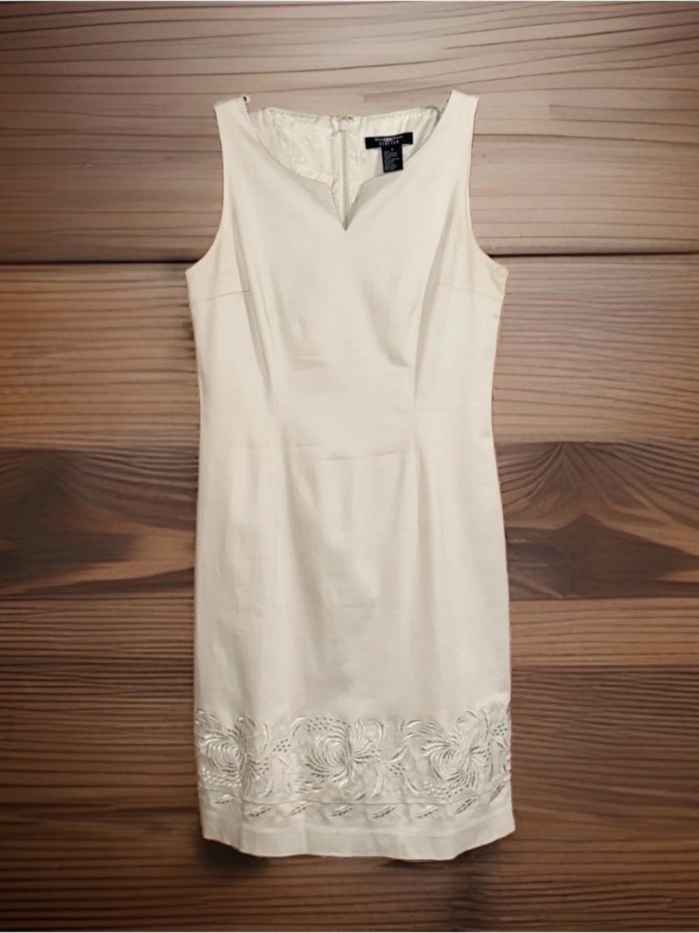 B. Moss Champagne Sleeveless Sheath Dress with Embroidered Hem-8-EC